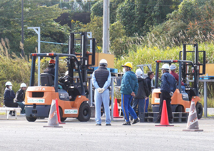 フォークリフト講習