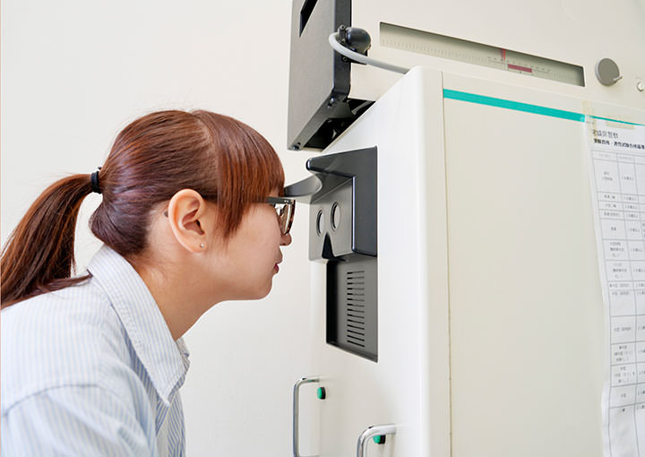 視力・深視力等検査室